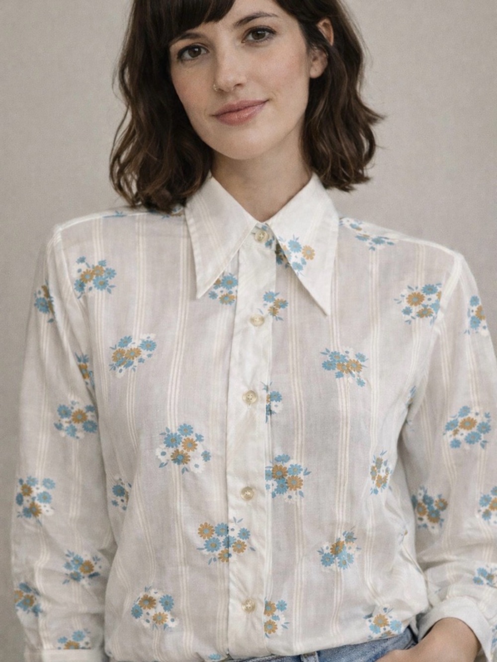 Vintage 70s dead stock- White Floral Dagger collar shirt - blue floral print